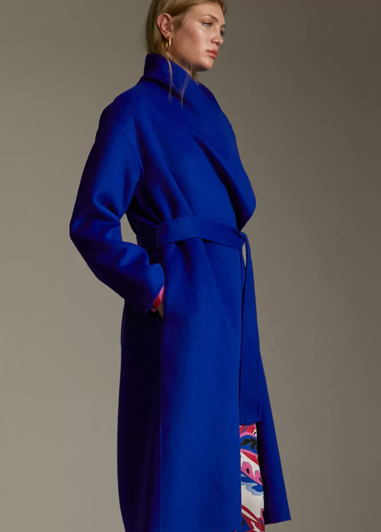 Abrigo monocolor handmade