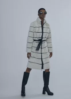 Abrigo pelo detalle efecto piel |  COLECCIÓN LOLA | Lola Casademunt