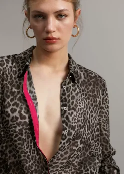 Blusa detalle contraste