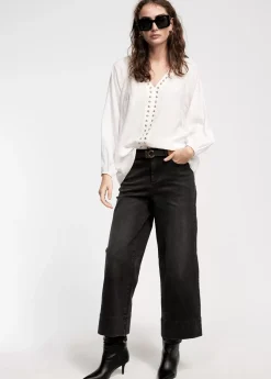 Blusa detalle eyelets