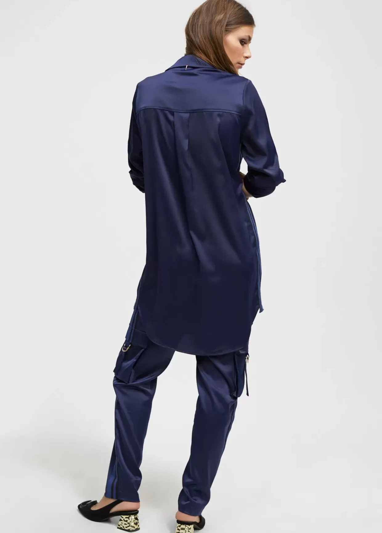 Blusón satinado ajustable