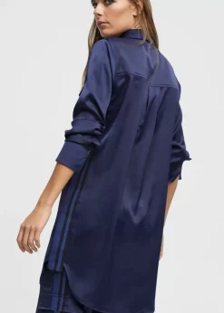 Blusón satinado ajustable