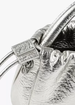 Bolso bandolera con logo