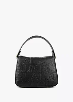 Bolso bandolera con logo grabado