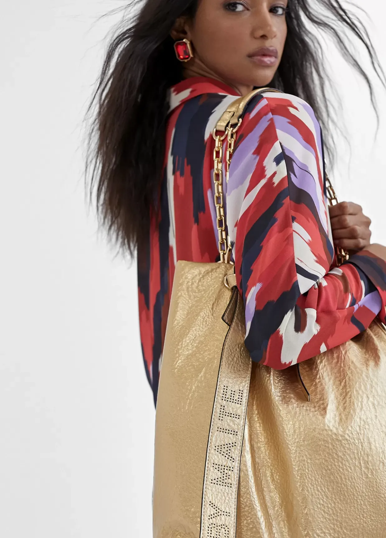 Bolso shopper brillante