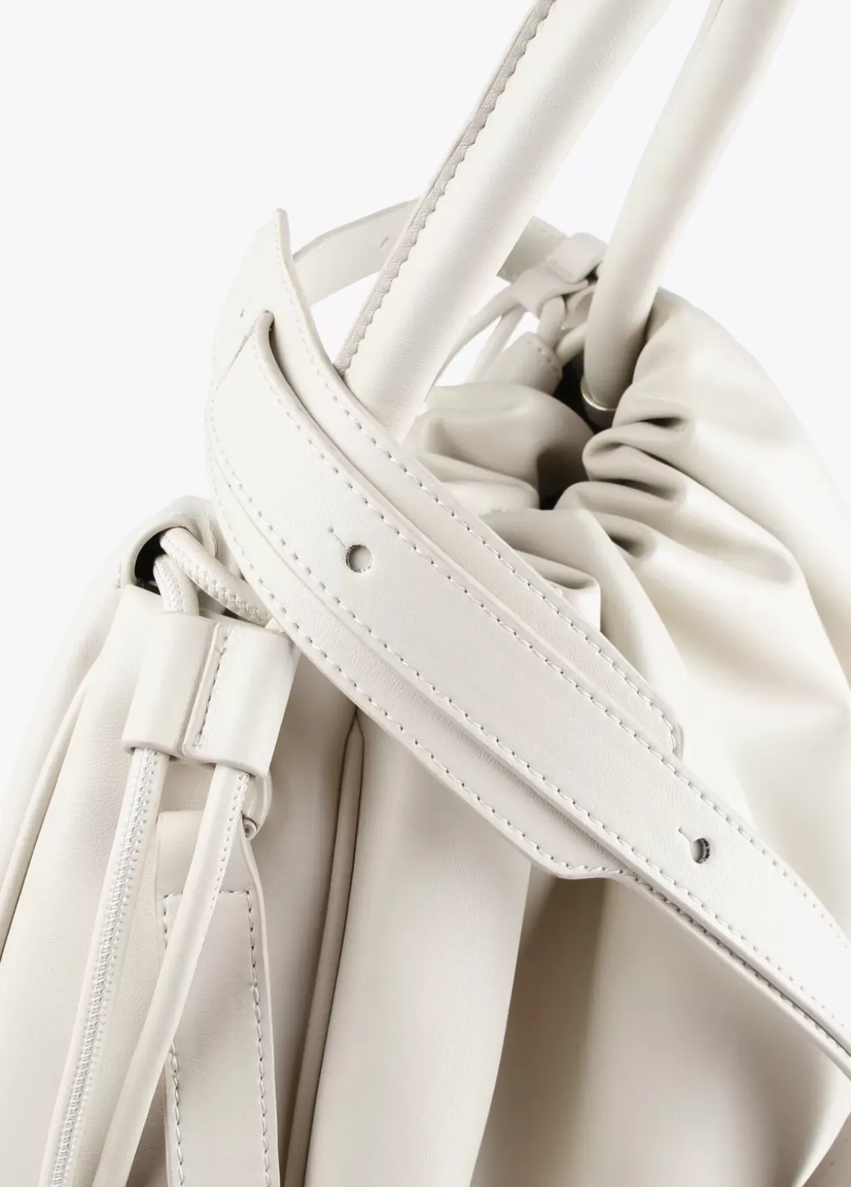 Bolso tipo shopper semicirular