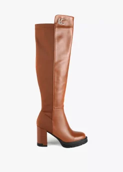 Bota mosquetera alta con tacón | Calzado | Lola Casademunt