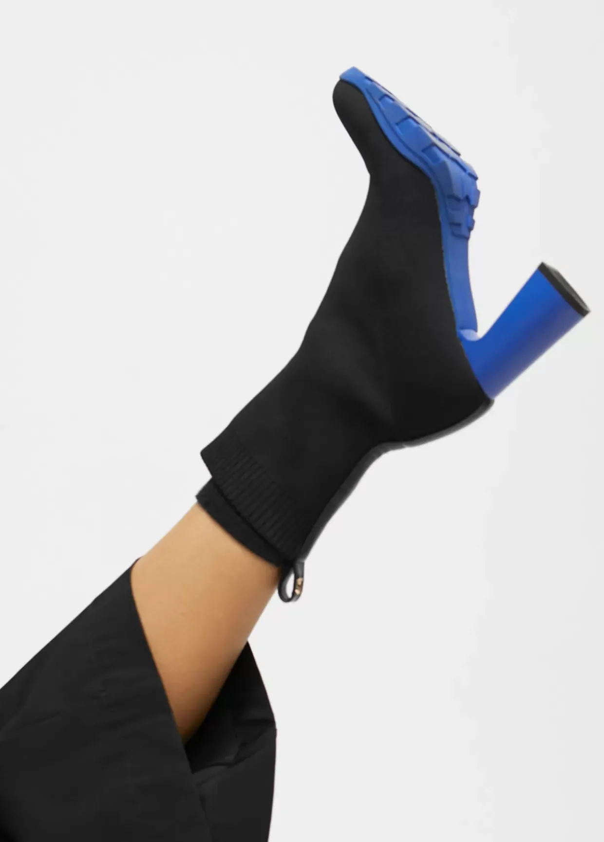 Botín calcetín con suela track