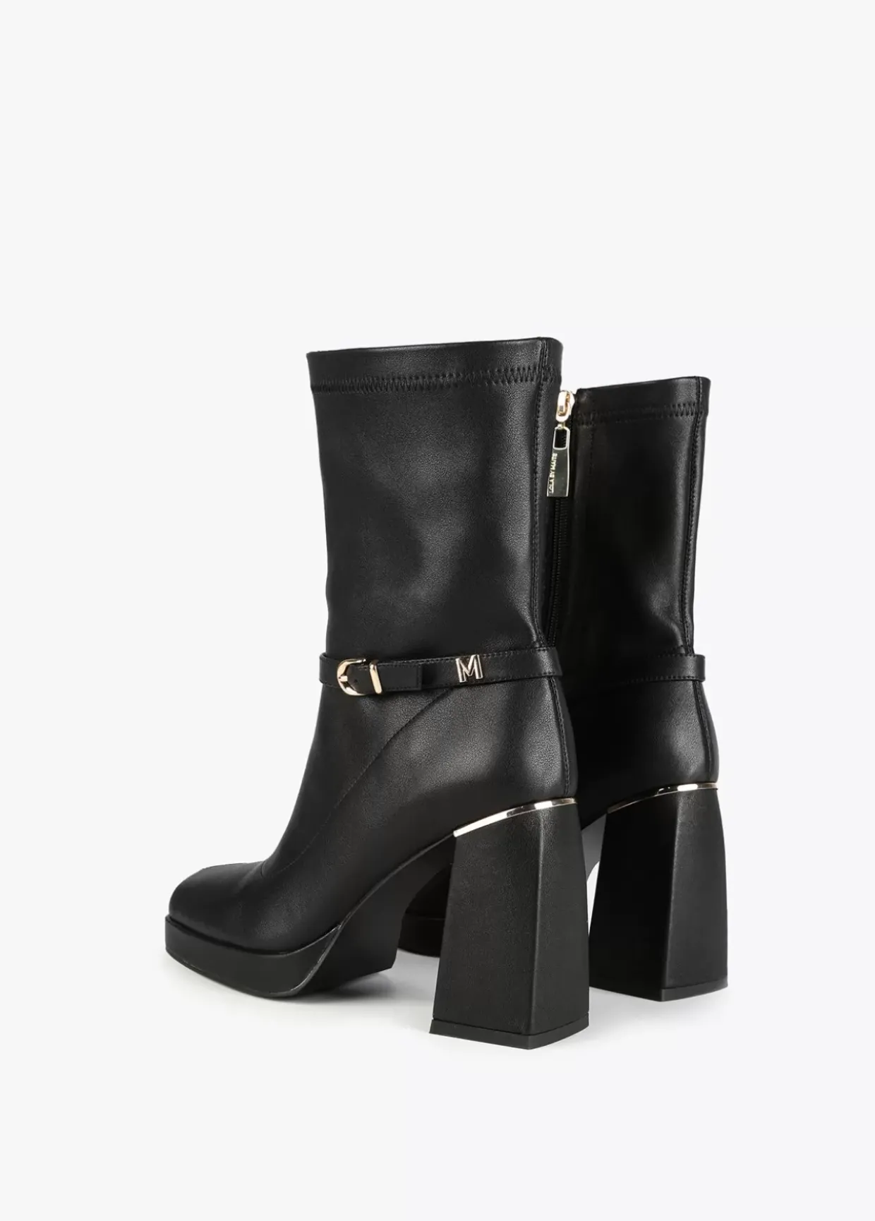 Botín con hebilla | Calzado | Lola Casademunt