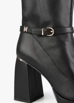 Botín con hebilla | Calzado | Lola Casademunt