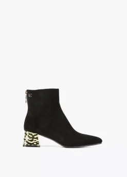 Botín con tacón dorado