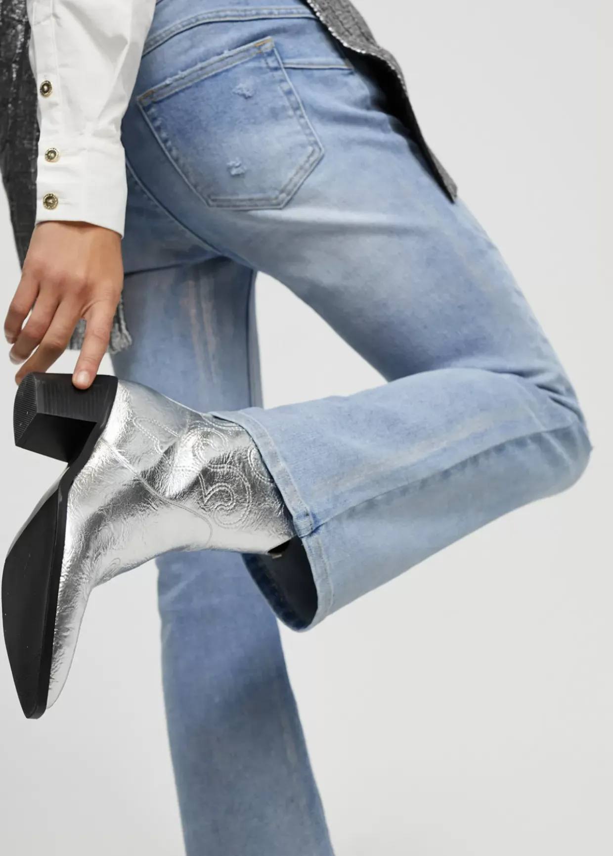 Botín estilo cowboy