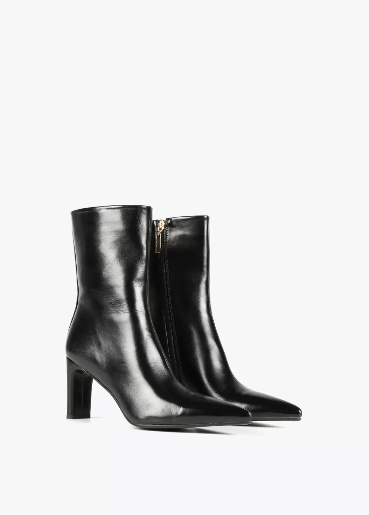Botín tacón negro