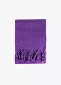 Bufanda con flecos trenzados