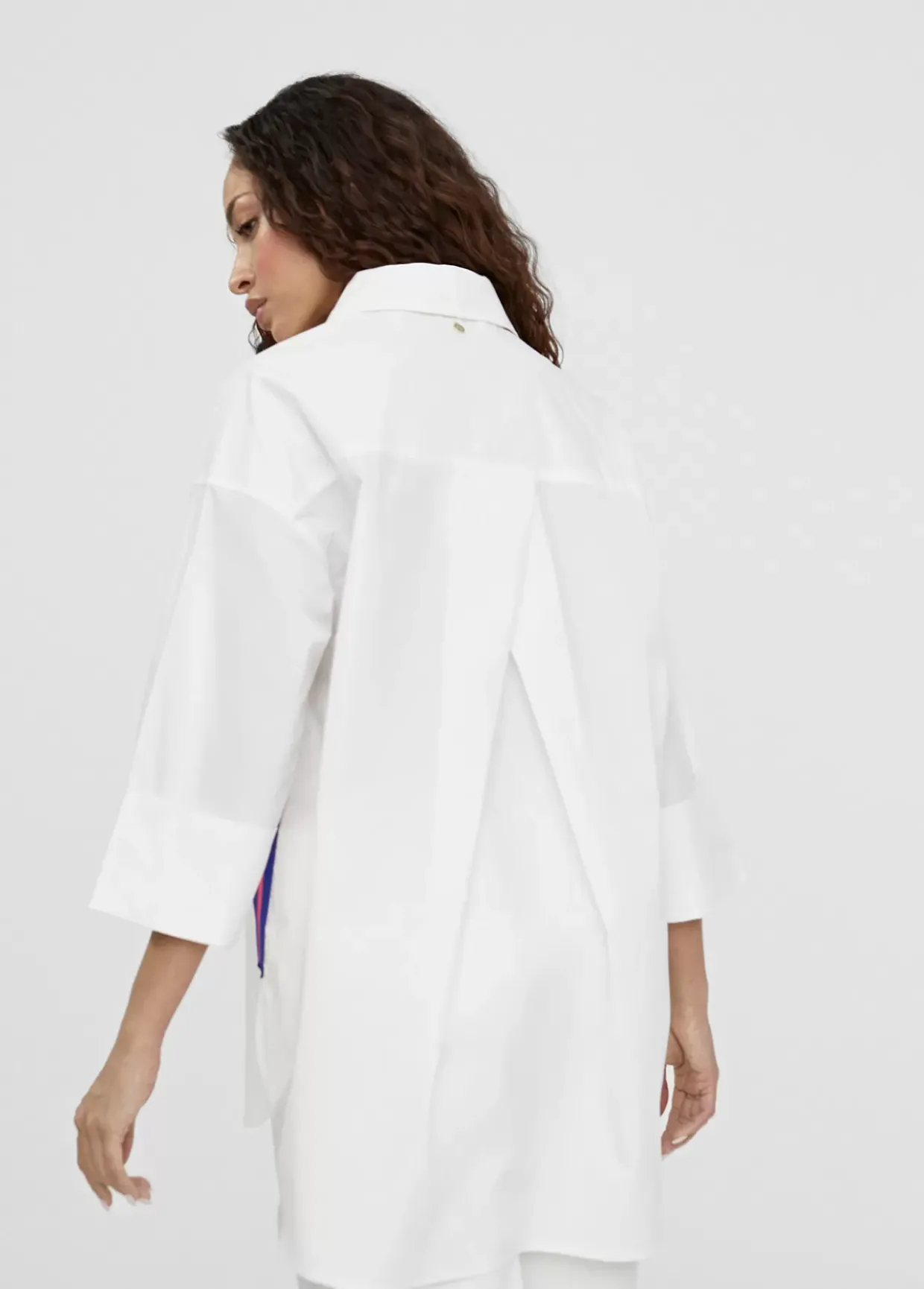 Camisa basica de algodón