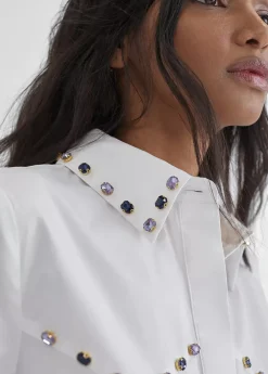 Camisa con detalle joyas