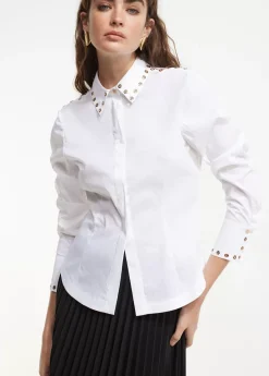 Camisa detalle tachas