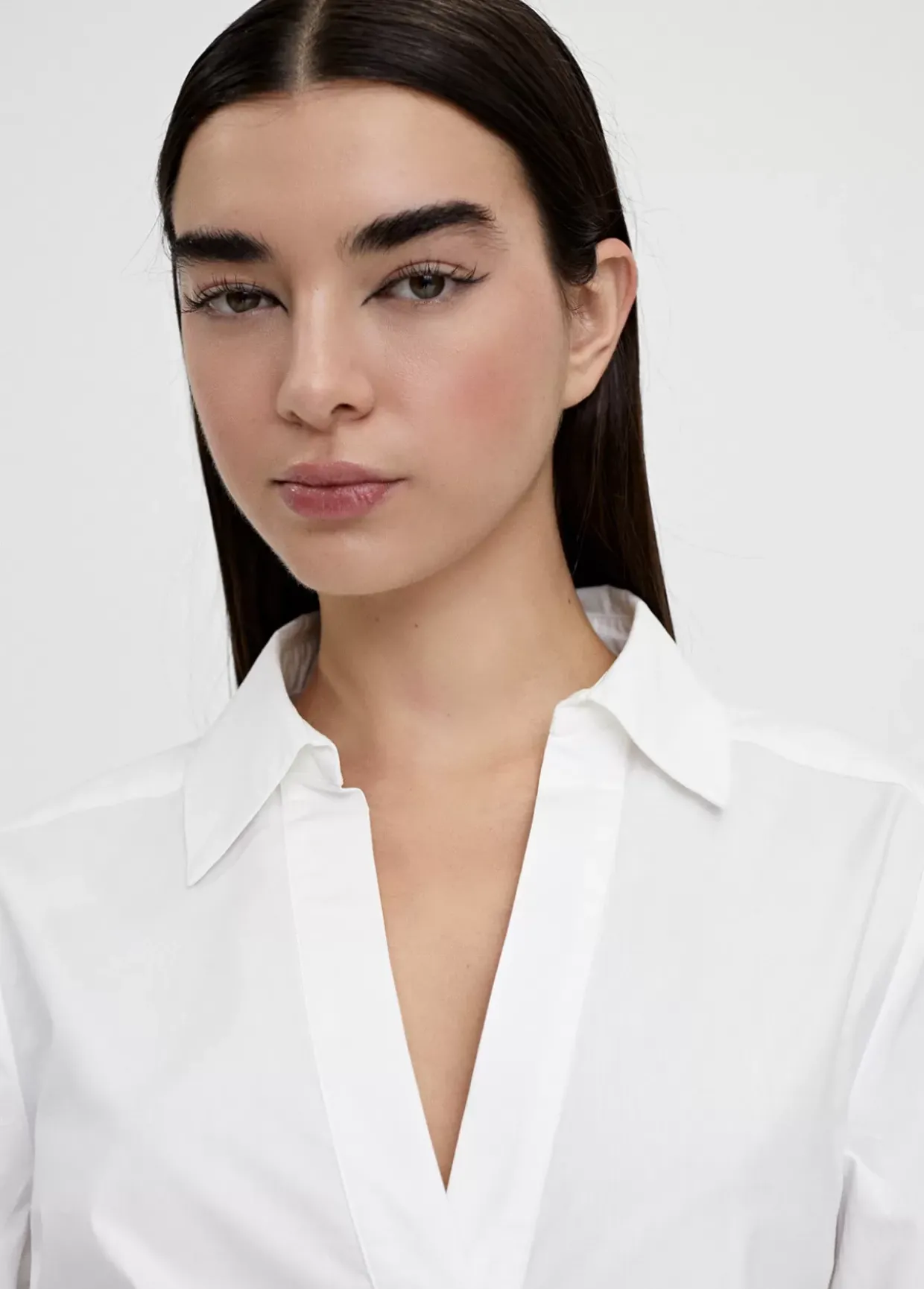 Camisa pico manga acampanada