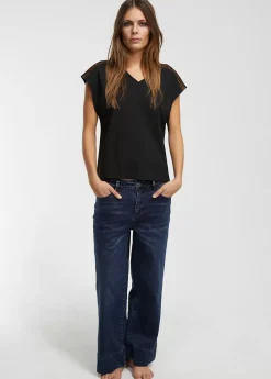 Camiseta detalle hombros