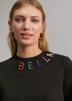 Camiseta detalle pedrería