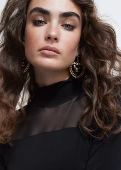 Camiseta detalle transparencia