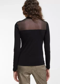 Camiseta detalle transparencia