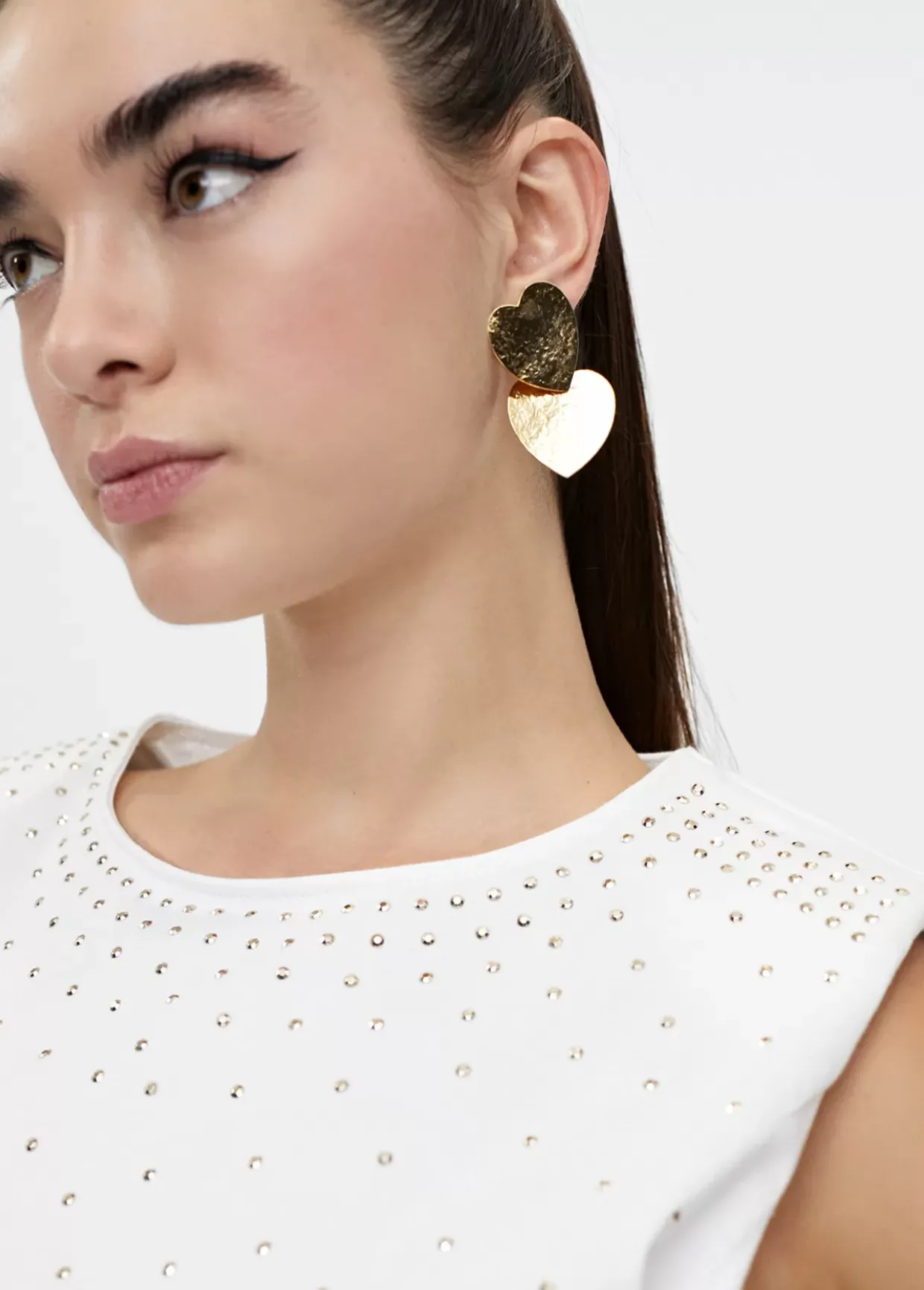 Camiseta hombreras strass