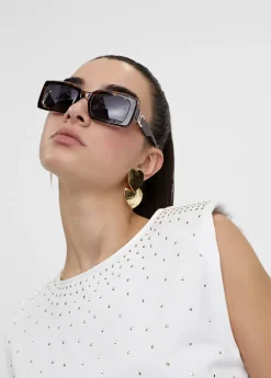 Camiseta hombreras strass