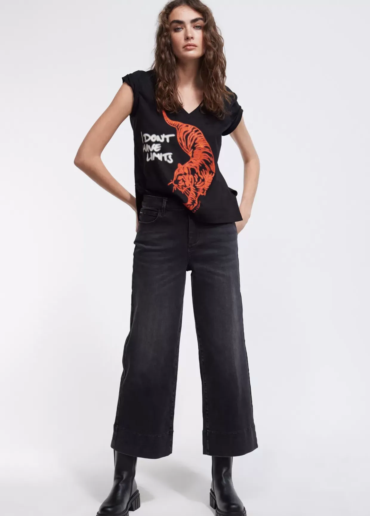 Camiseta tigre strass