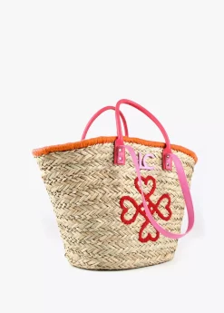 Capazo corazones bordados