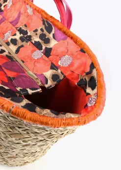 Capazo corazones bordados