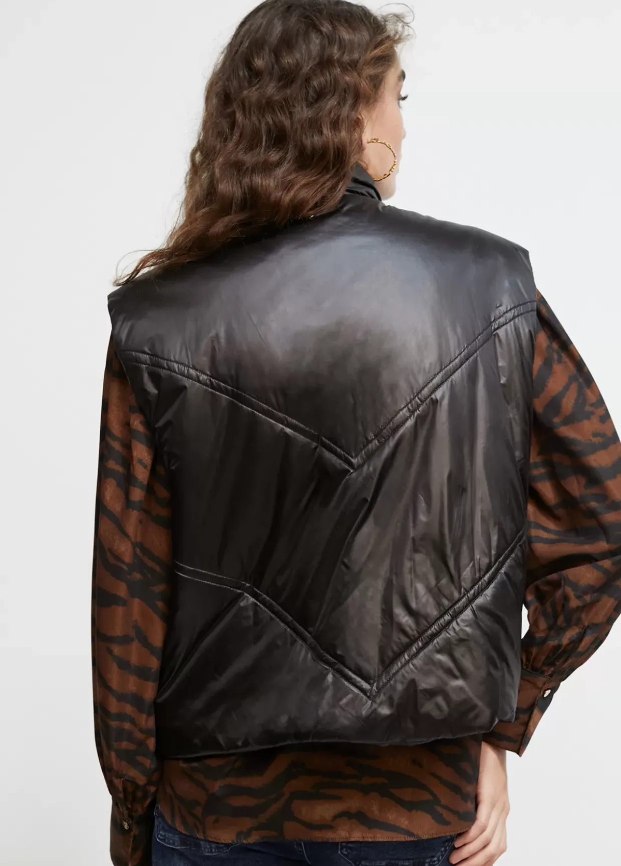 Chaleco efecto lentejuela