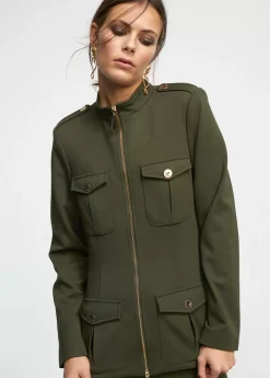 Chaqueta con cremallera