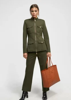 Chaqueta con cremallera