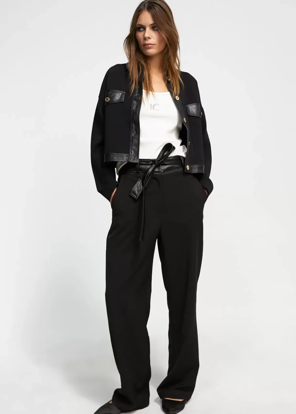 Chaqueta corta de punto