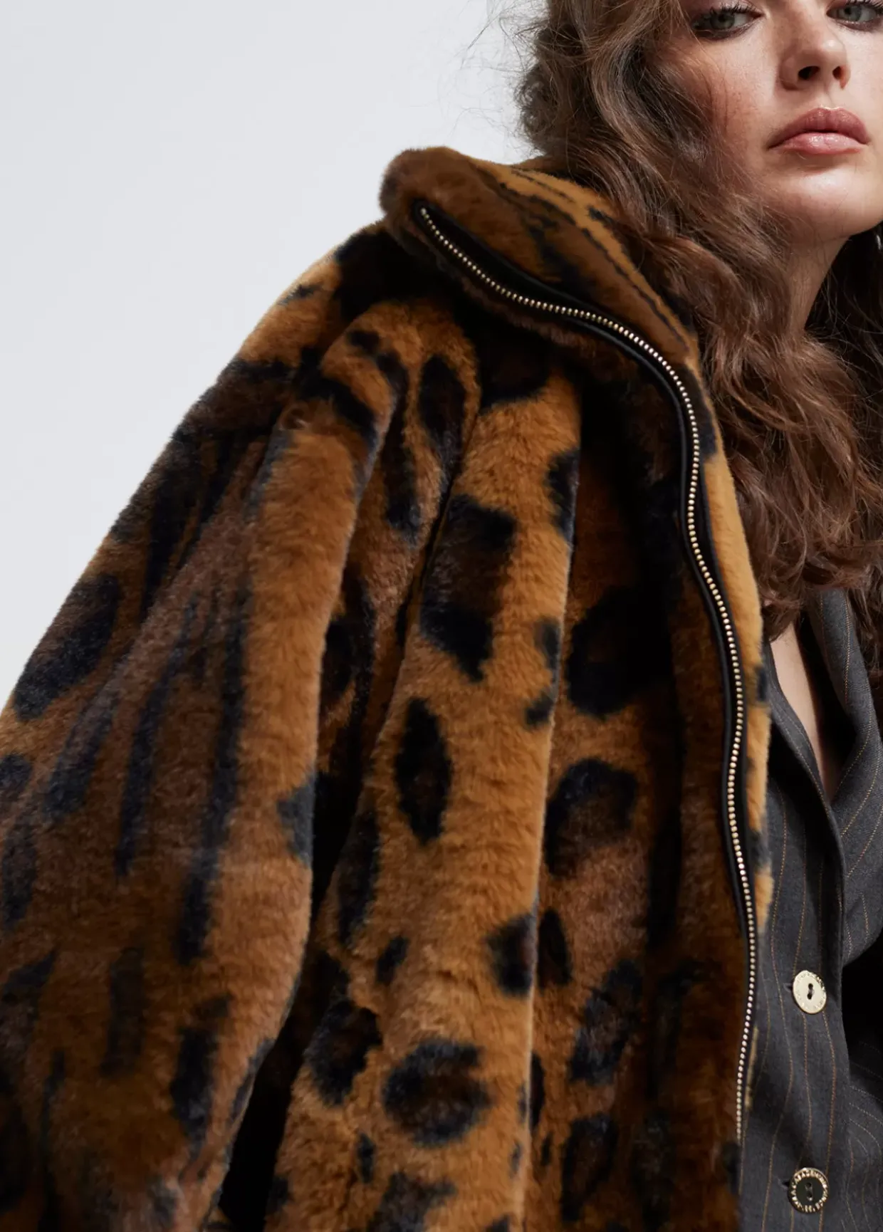 Chaqueta de pelo animal print