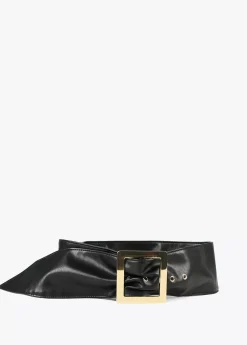 Cinturón ancho con maxi hebilla