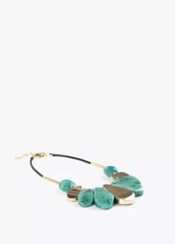 Collar con colgante turquesa