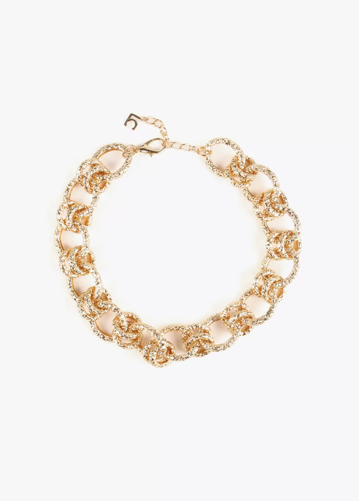 Collar gargantilla dorada con textura