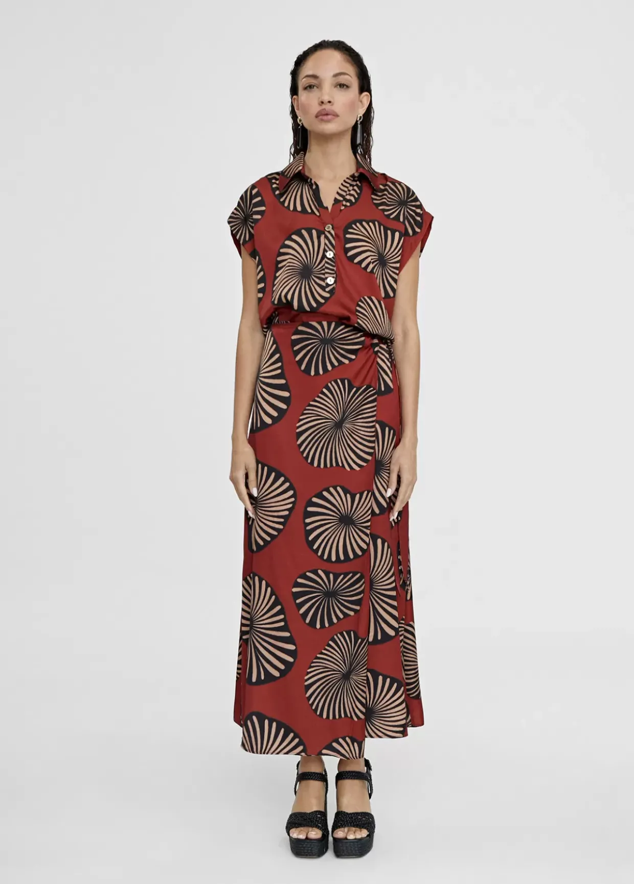 Falda estampada tipo pareo