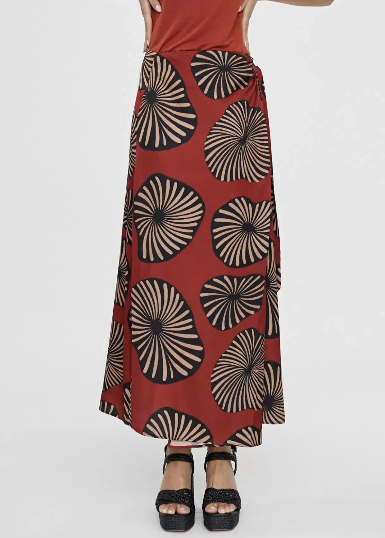 Falda estampada tipo pareo