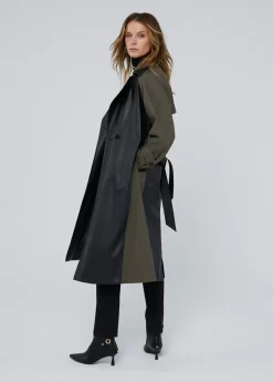 Gabardina combinada efecto piel