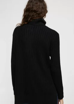 Jersey cuello alto con tachas