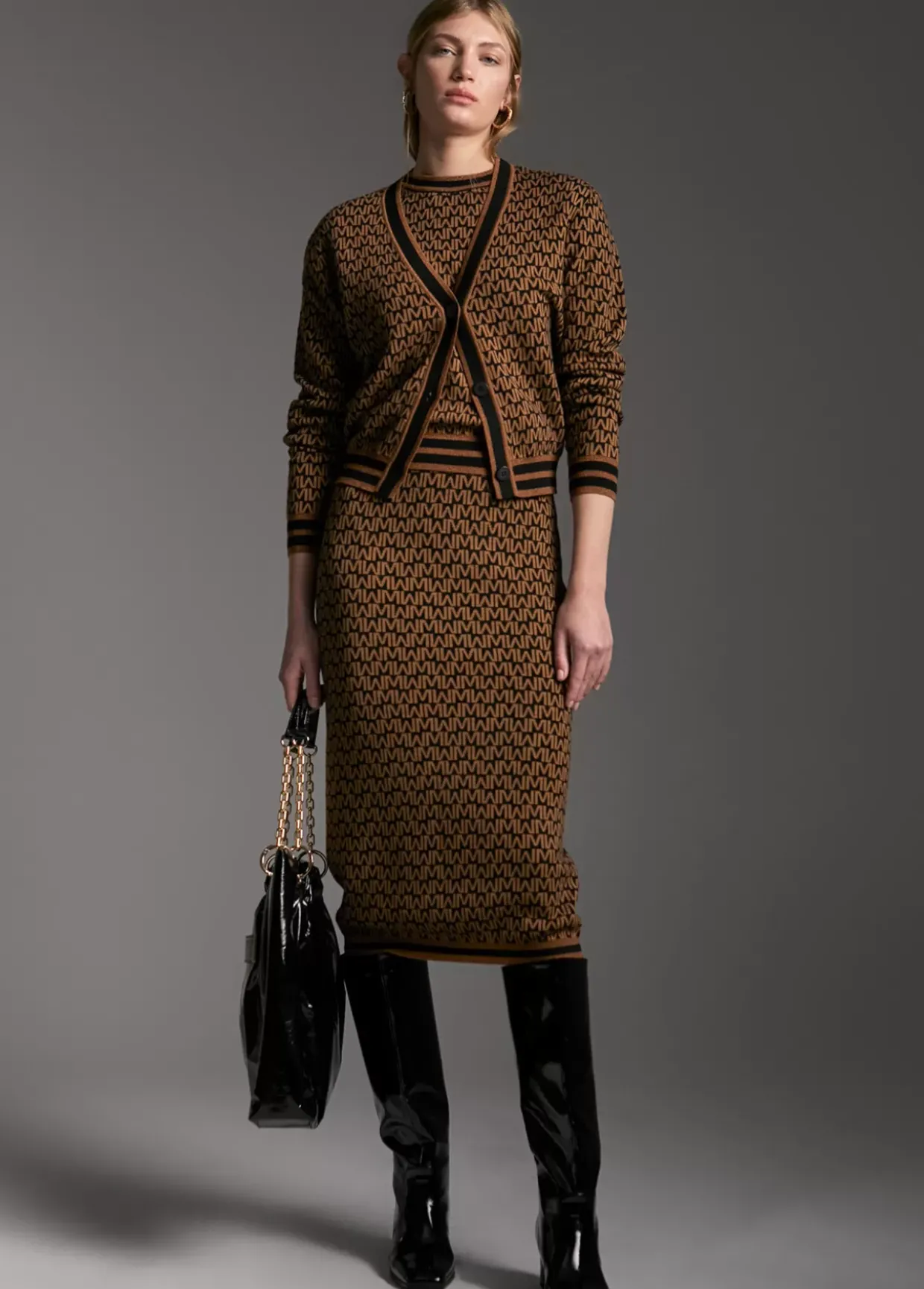 Jersey monograma bicolor