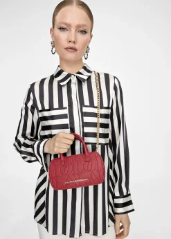 Mini bandolera con logo grabado