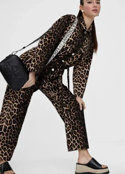 Mono animal print