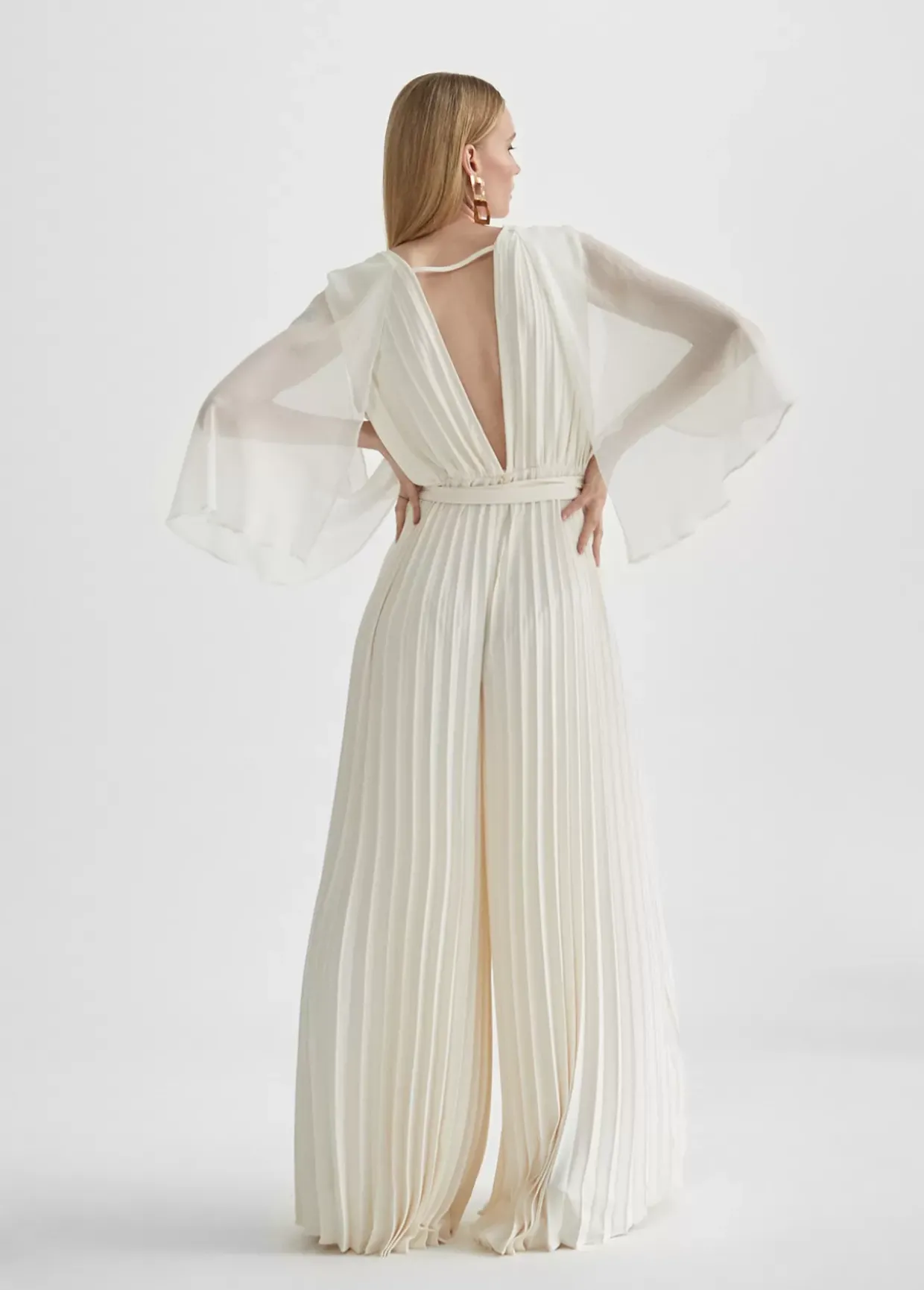 Mono plisado mangas capa