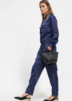 Pantalón cargo satinado