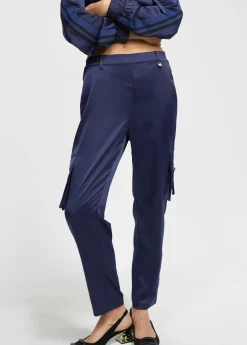 Pantalón cargo satinado