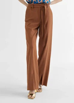 Pantalón cinturón y aberturas